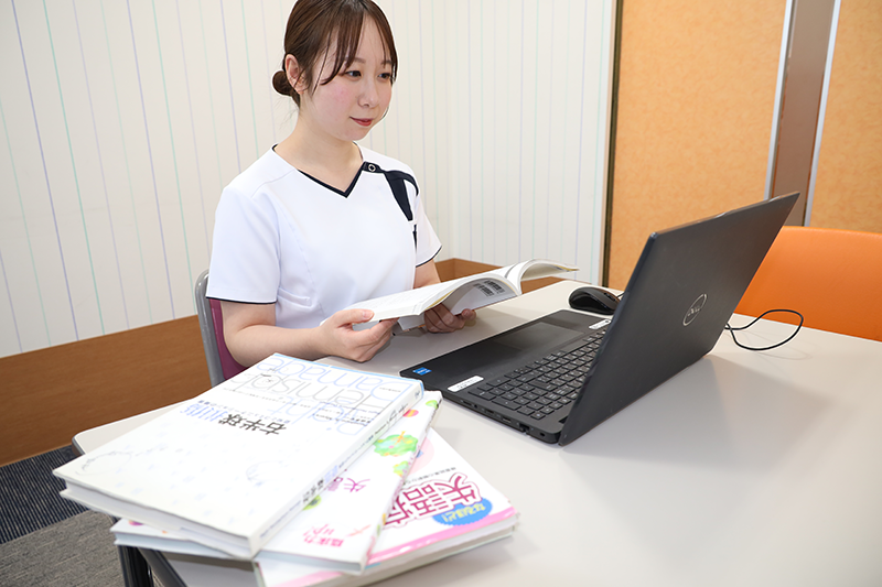 下関リハビリテーション病院の先輩言語聴覚士のインタビュー３